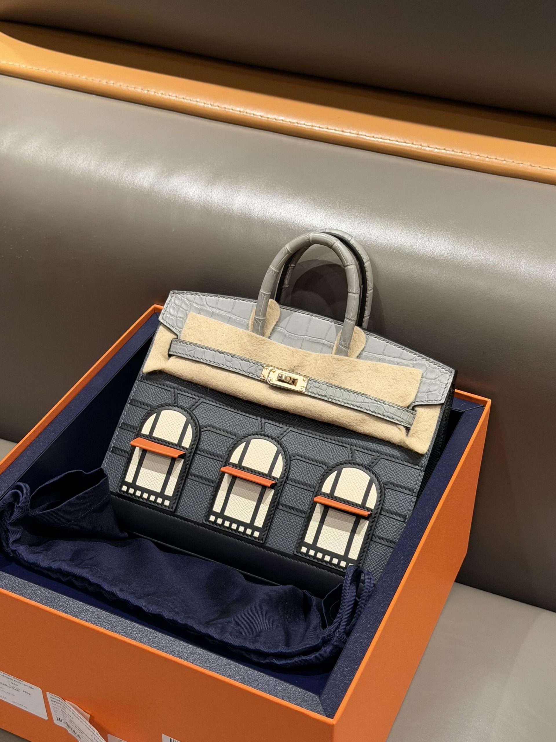 Unboxing of Hermes Faubourg Birkin